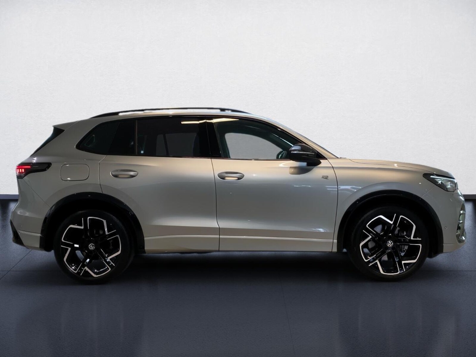 Volkswagen Tiguan – Bild 7