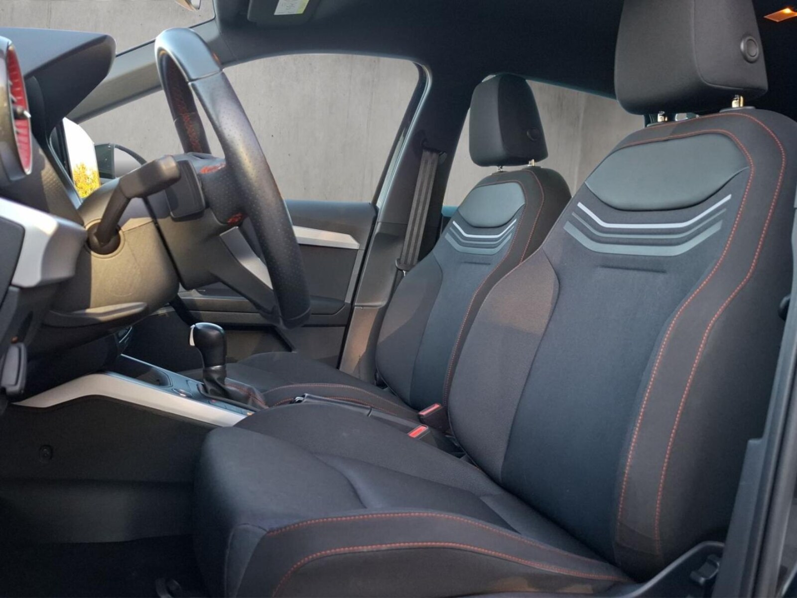 SEAT Arona – Bild 9