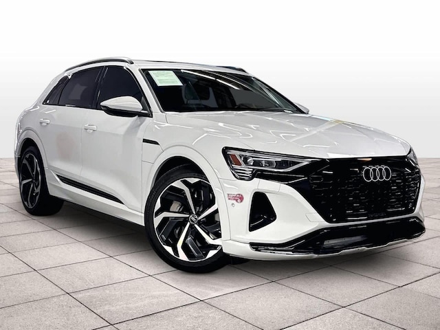 2024 Audi Q8 e-tron