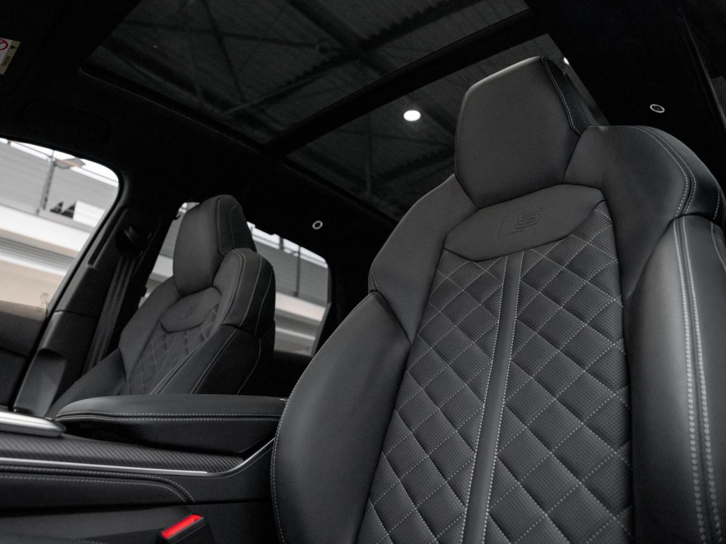 Image about Audi Q7 SUV S line 50 TDI quattro tiptronic