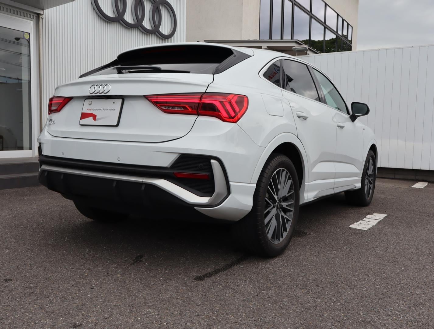 Audi Q3 Sportback 35 TFSI S line for more details contact your dealer