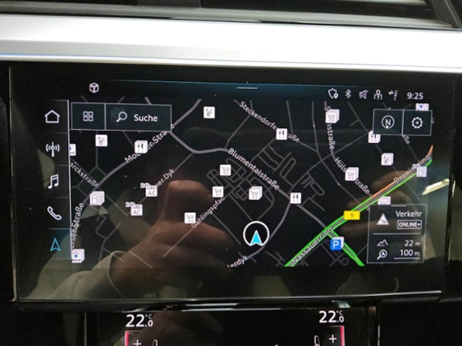 Audi e-tron S line