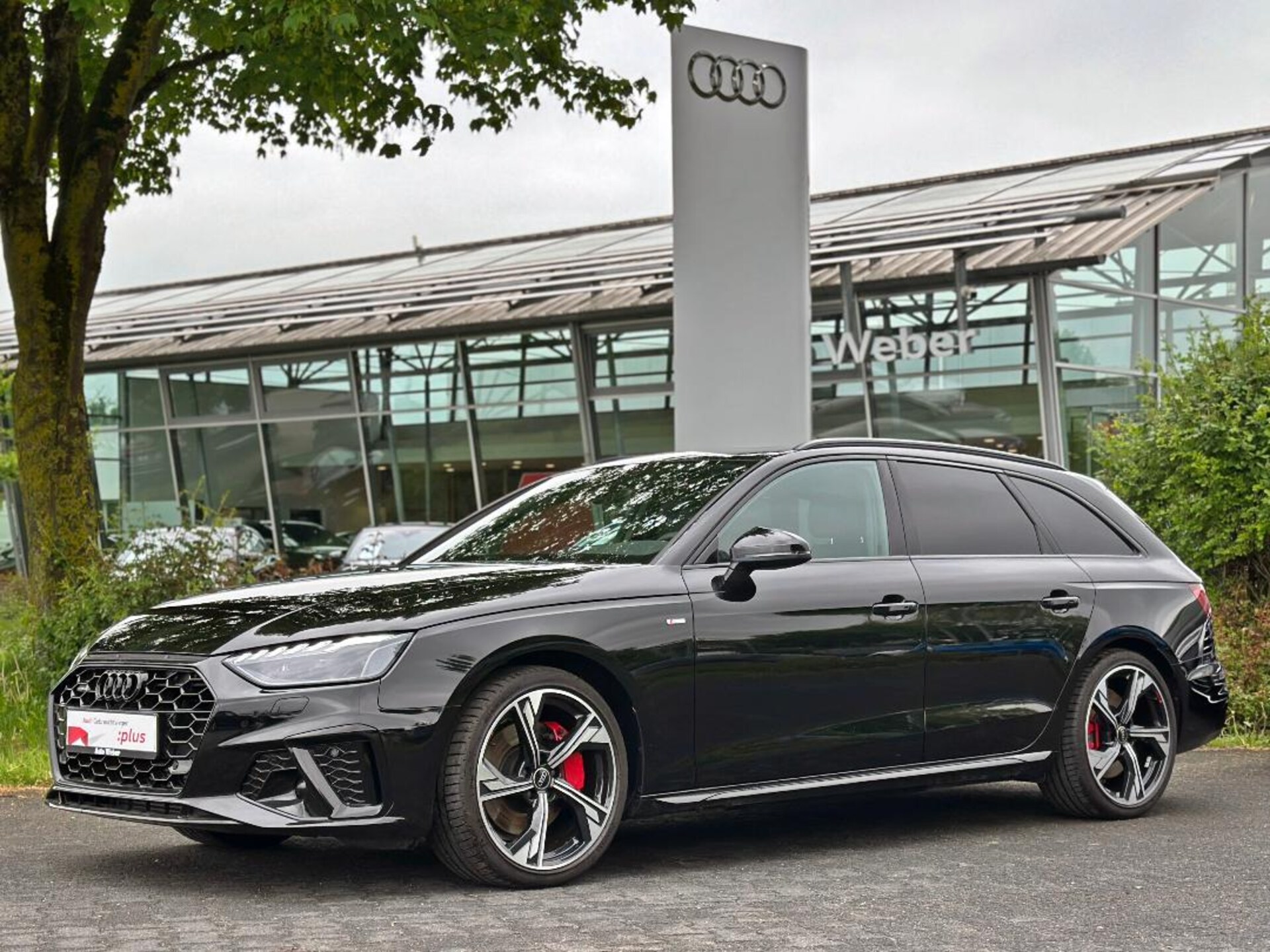 Audi A4 Avant S line