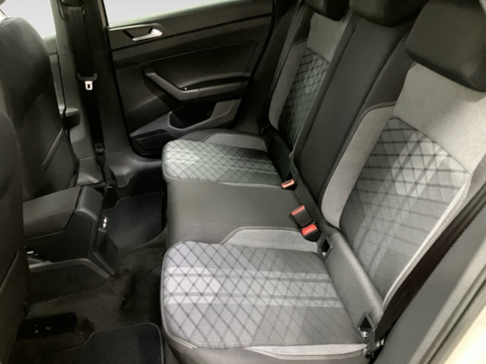 Volkswagen Polo – Bild 9
