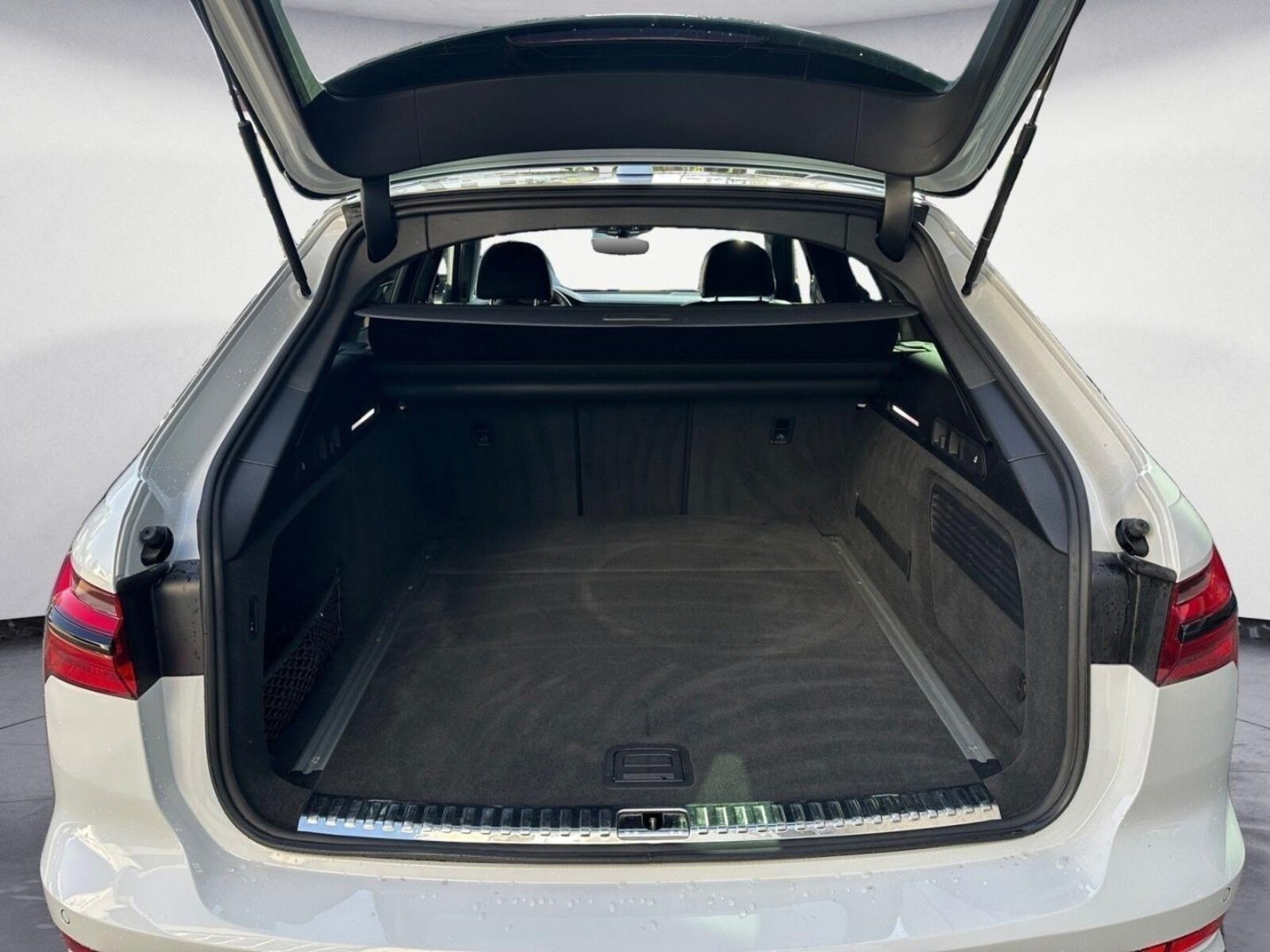 Audi S6 Avant – Bild 13