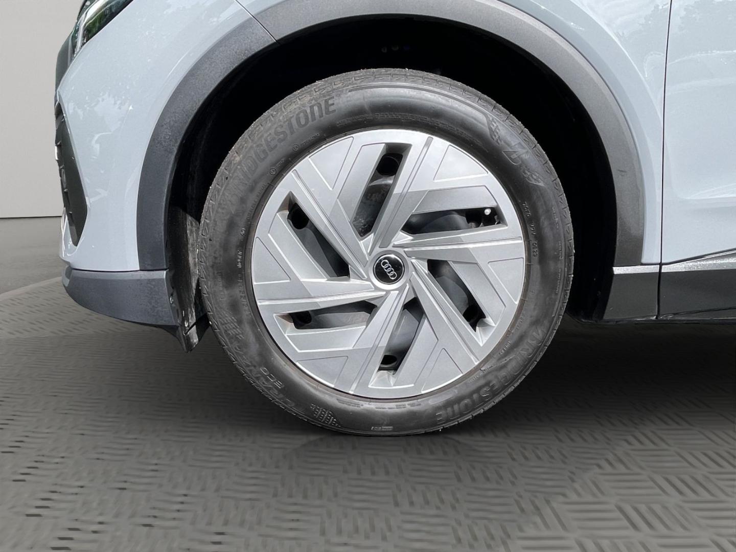 Image about Audi Q4 e-tron 40 e-tron