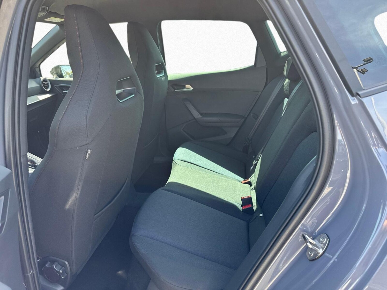 SEAT Arona – Bild 13
