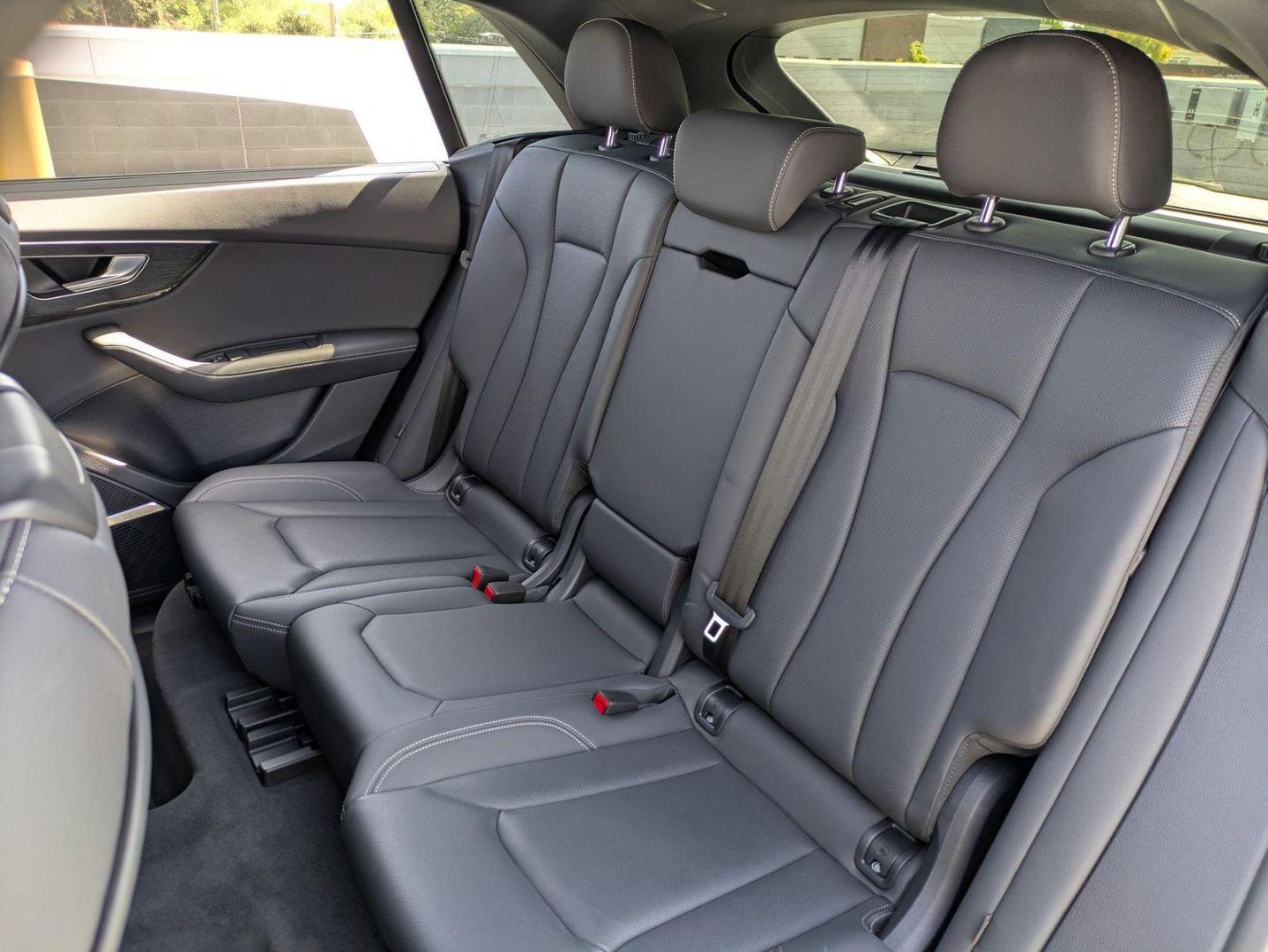 2026 Audi Q8 Premium Plus - Photo 29