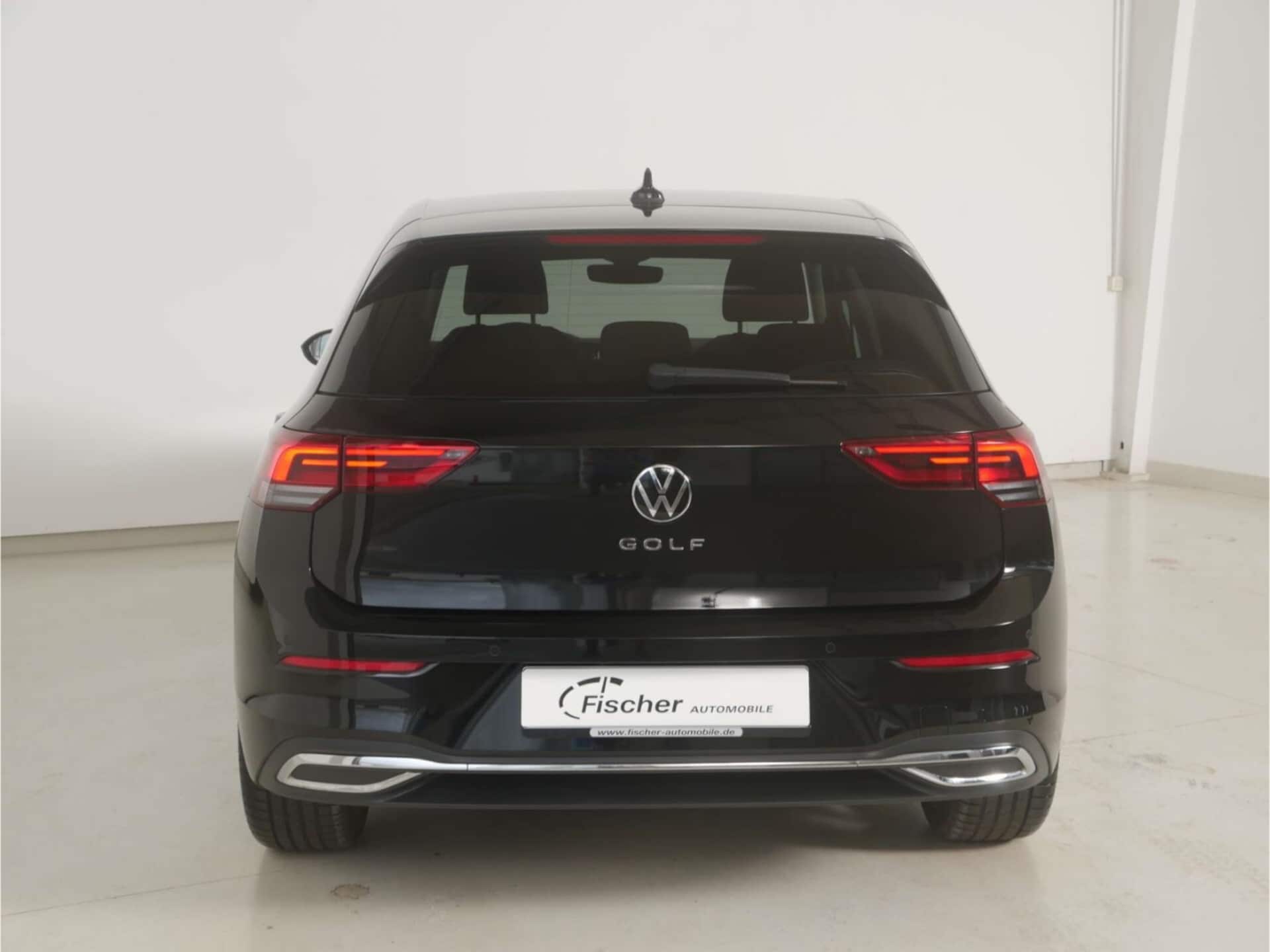Volkswagen Golf Style