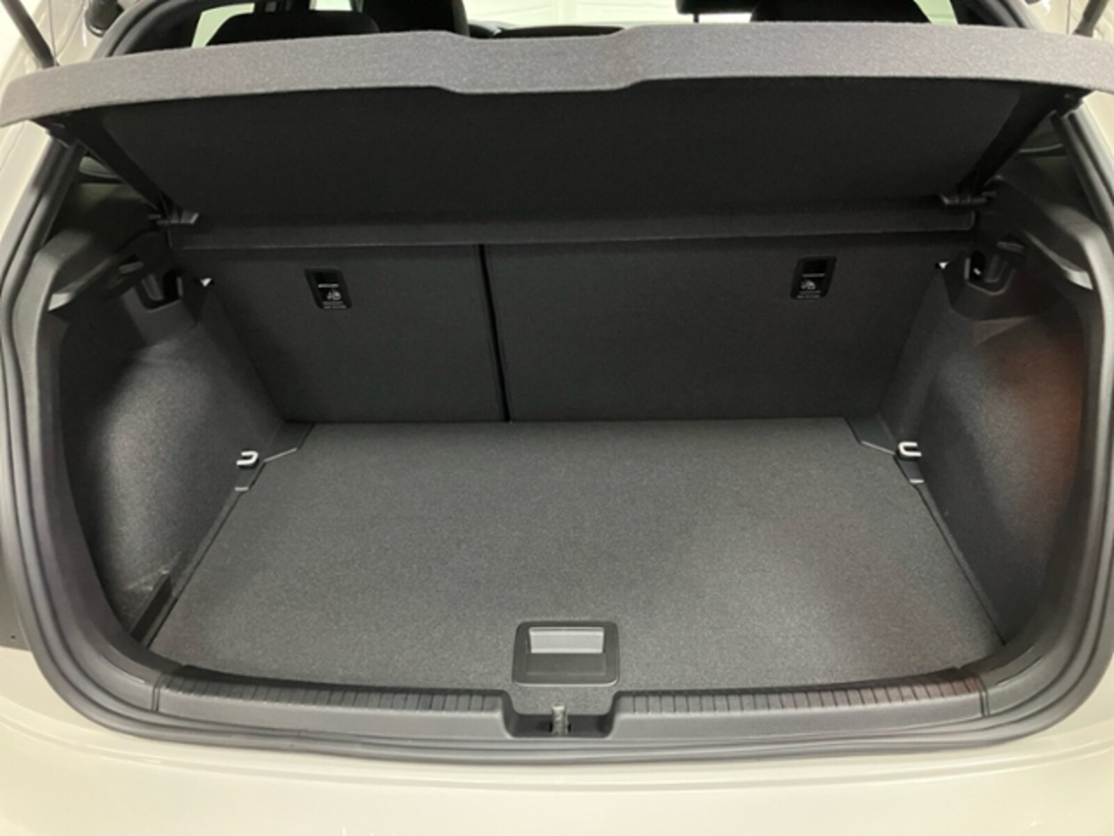 Volkswagen Polo – Bild 11