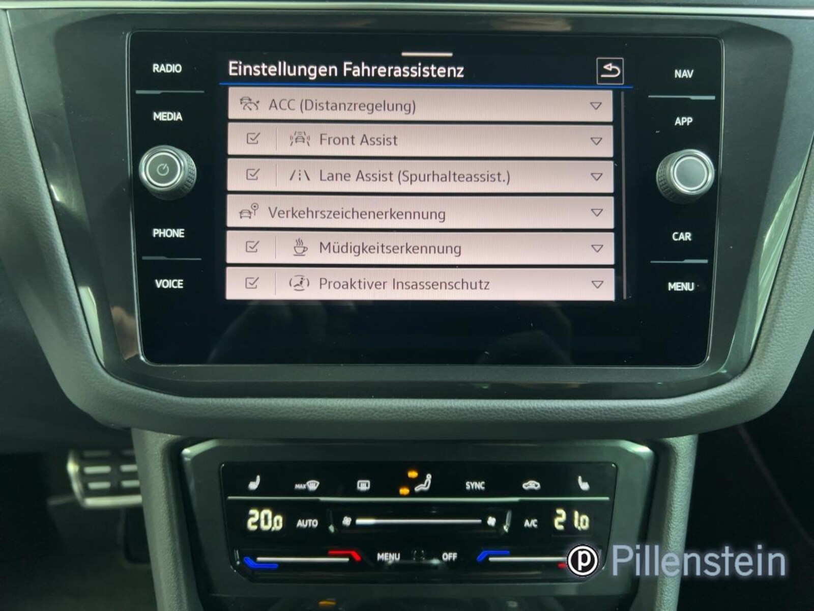 Volkswagen Tiguan – Bild 11