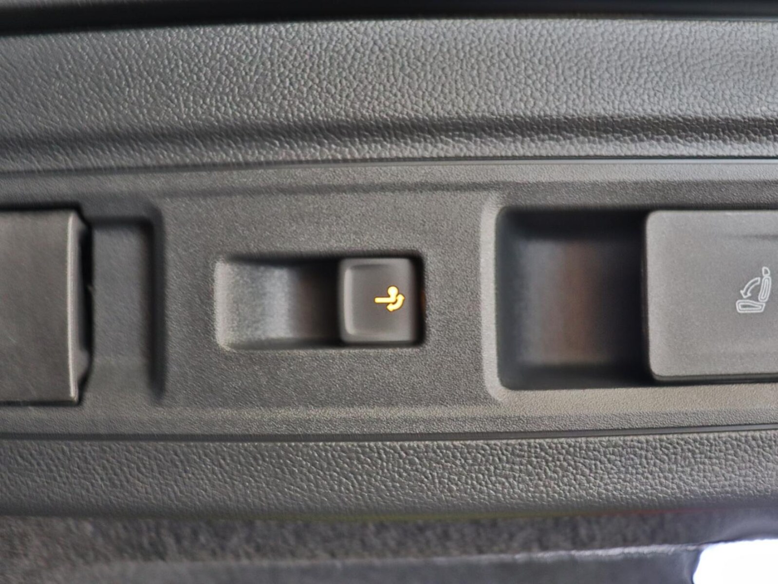 Volkswagen Passat – Bild 24