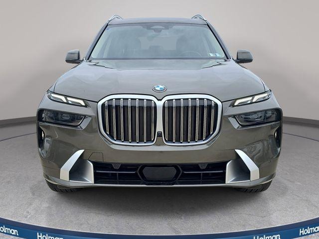 2025 BMW X7