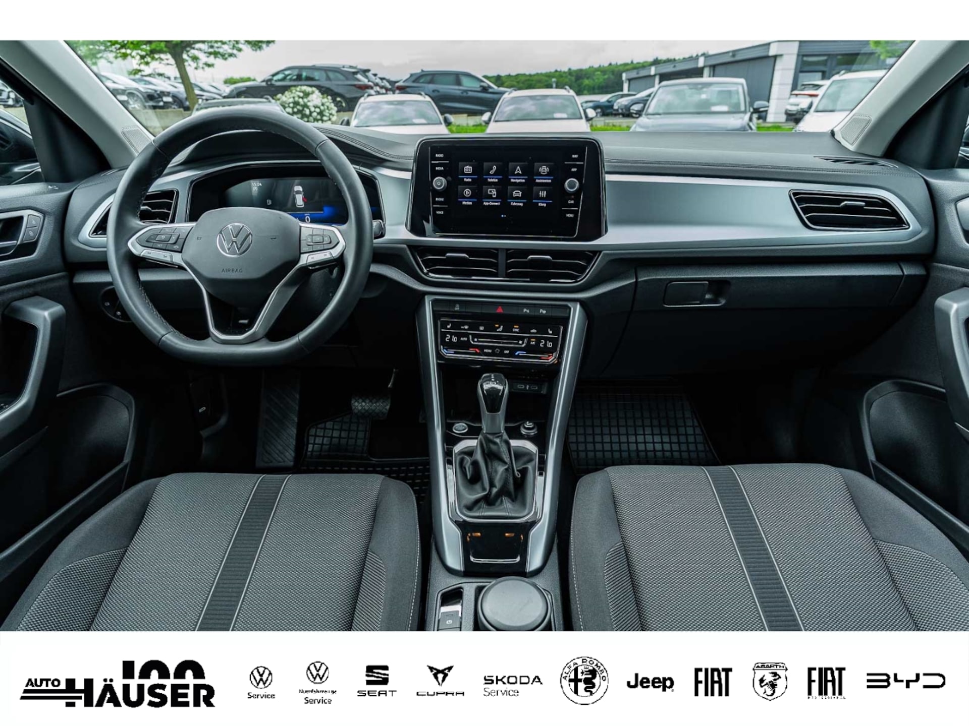 Volkswagen T-Roc Life