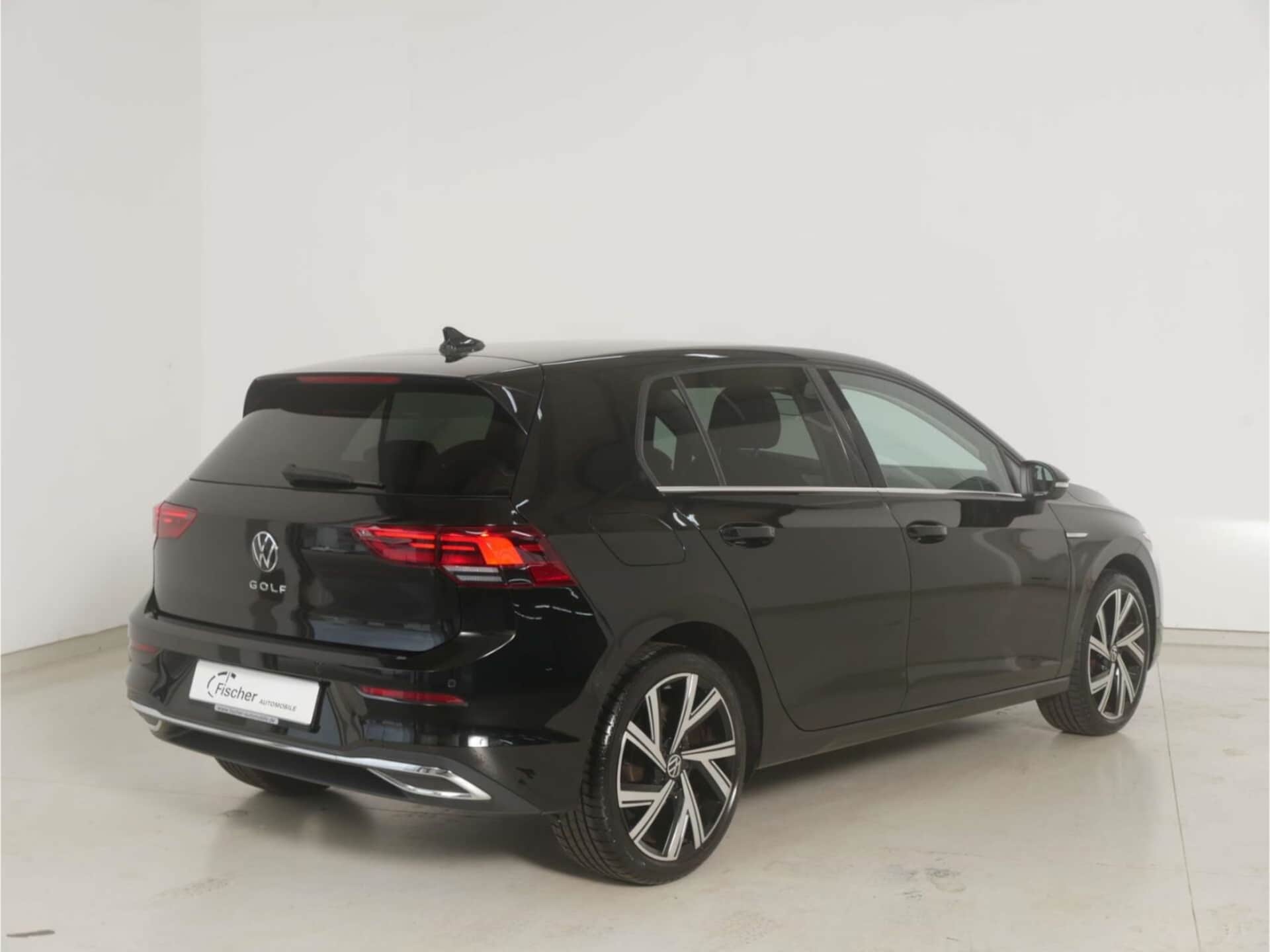 Volkswagen Golf Style