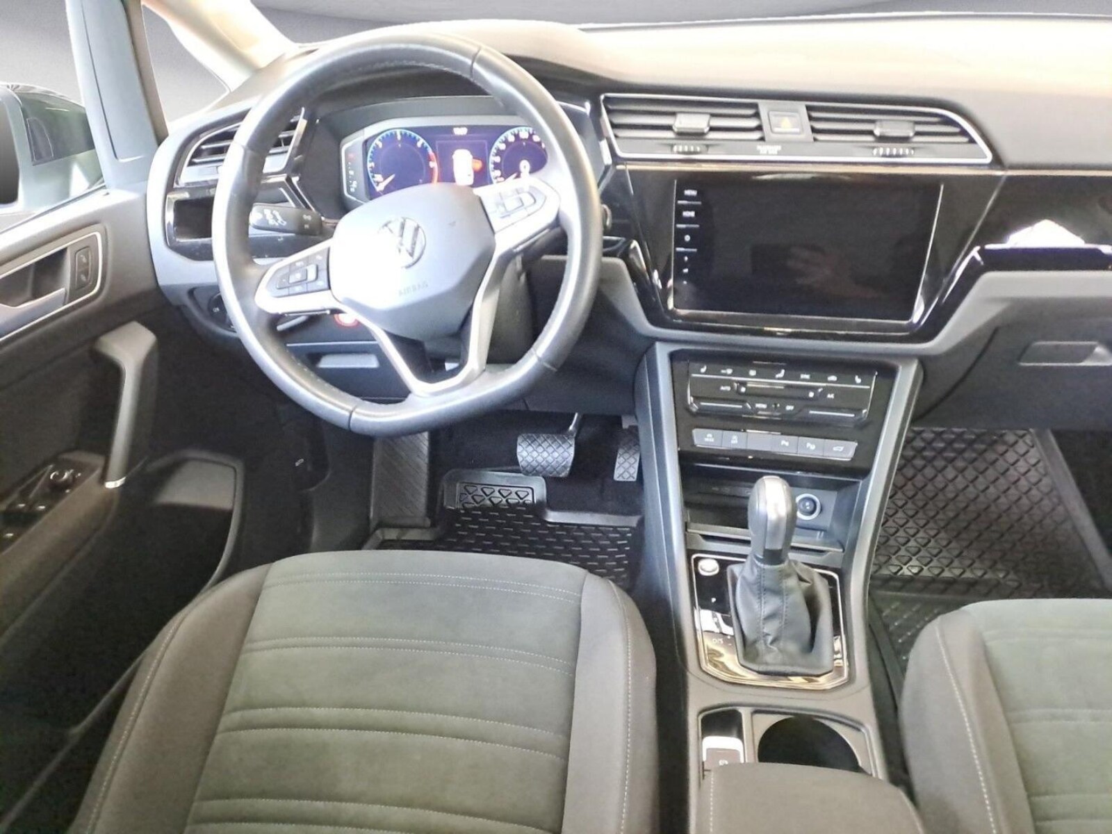 Volkswagen Touran – Bild 12