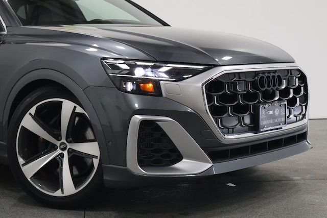 2024 Audi SQ8