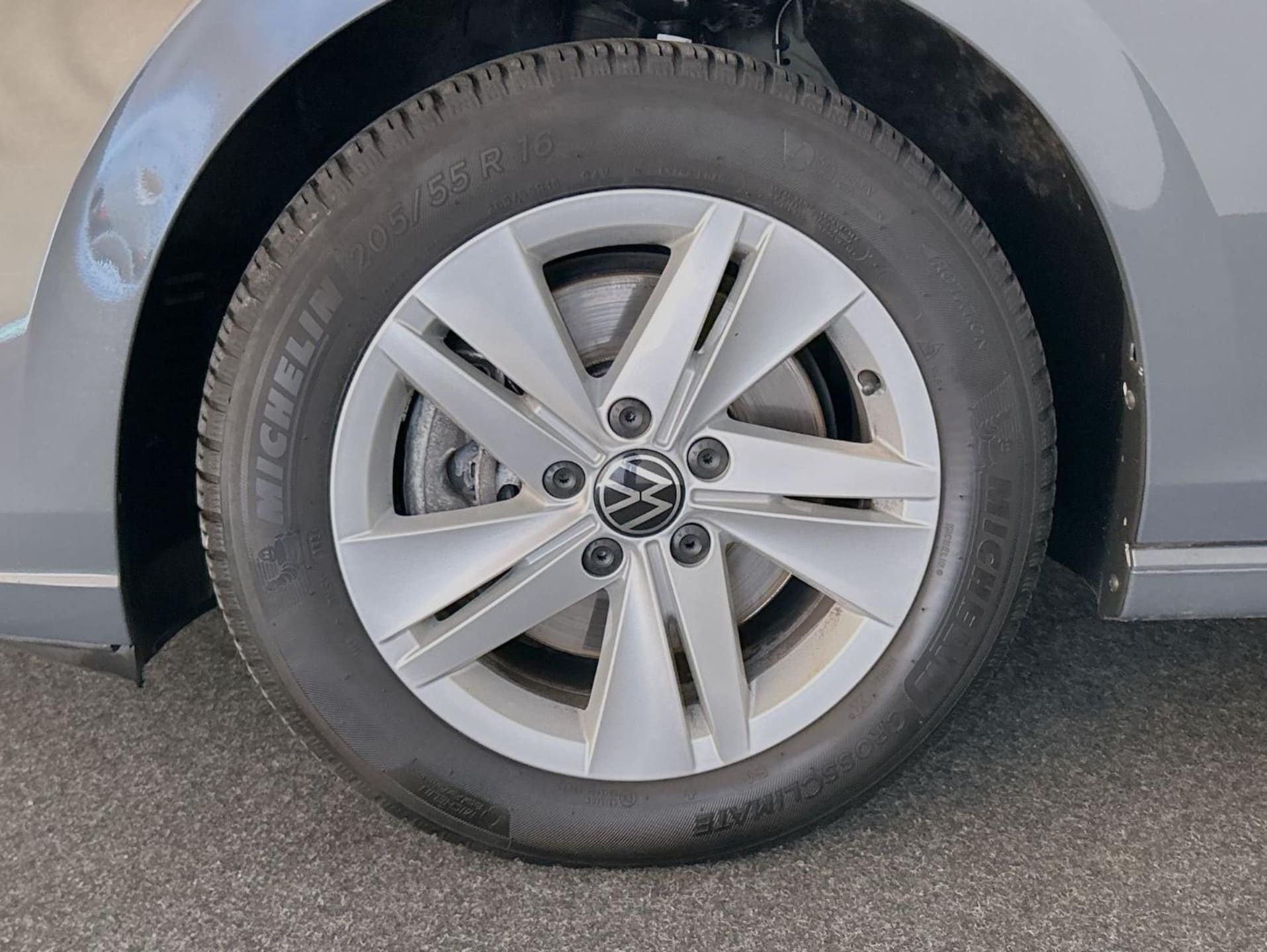 Volkswagen Golf Variant Life