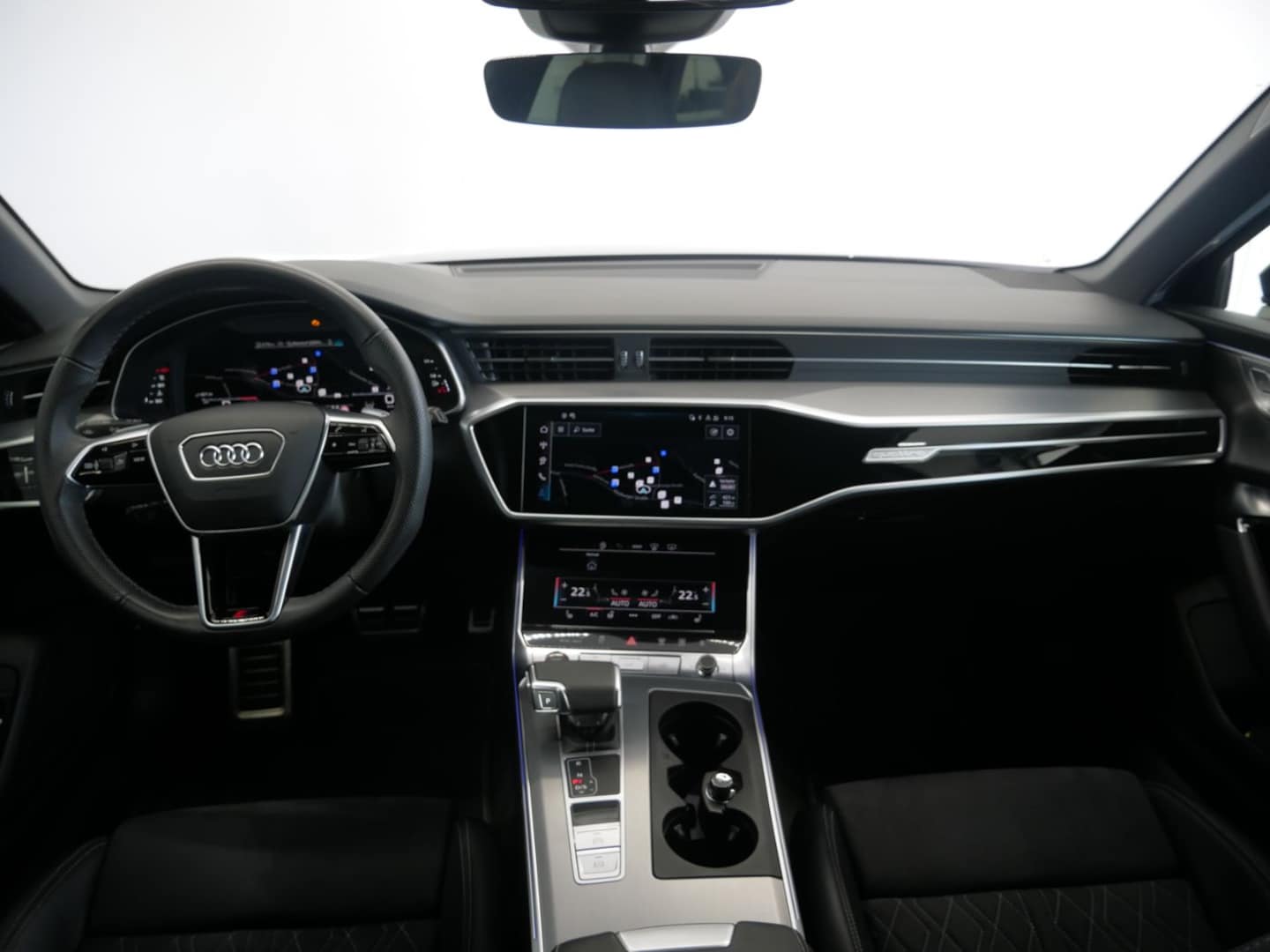 Bild über Audi S6 Avant TDI quattro tiptronic - für weitere Informationen kontaktieren Sie den Audi Partner