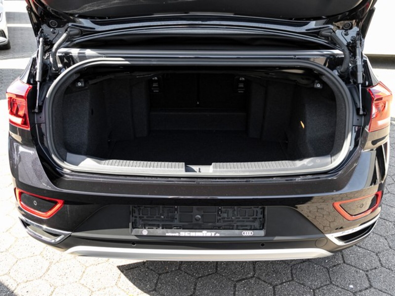 Volkswagen T-Roc Cabriolet – Bild 9