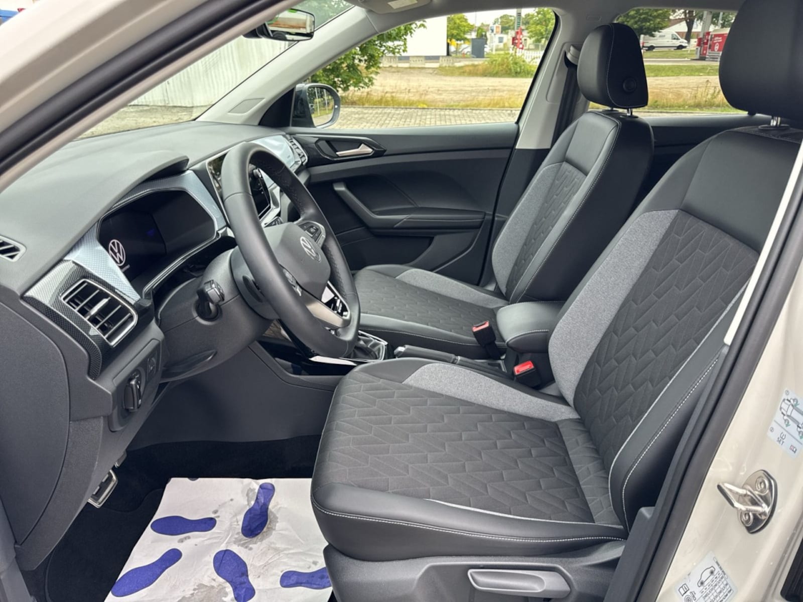 Volkswagen T-Cross – Bild 12