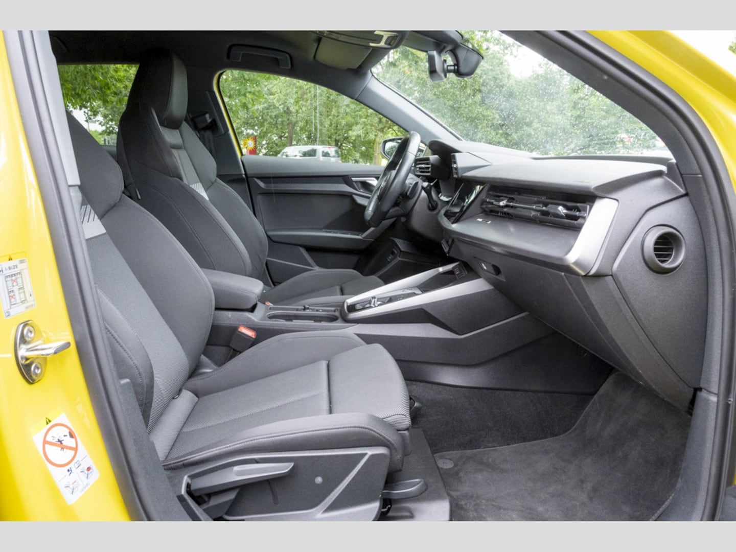 Bild über Audi A3 Sportback advanced 30 TFSI S tronic - für weitere Informationen kontaktieren Sie den Audi Partner