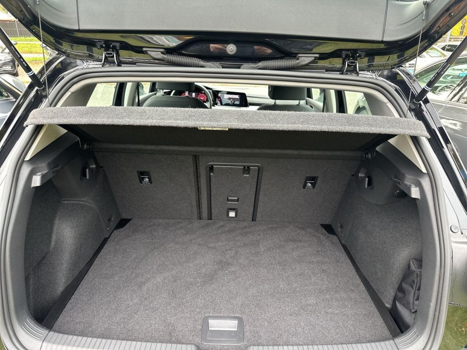 Volkswagen Golf – Bild 8