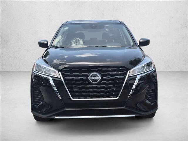 2023 Nissan Kicks
