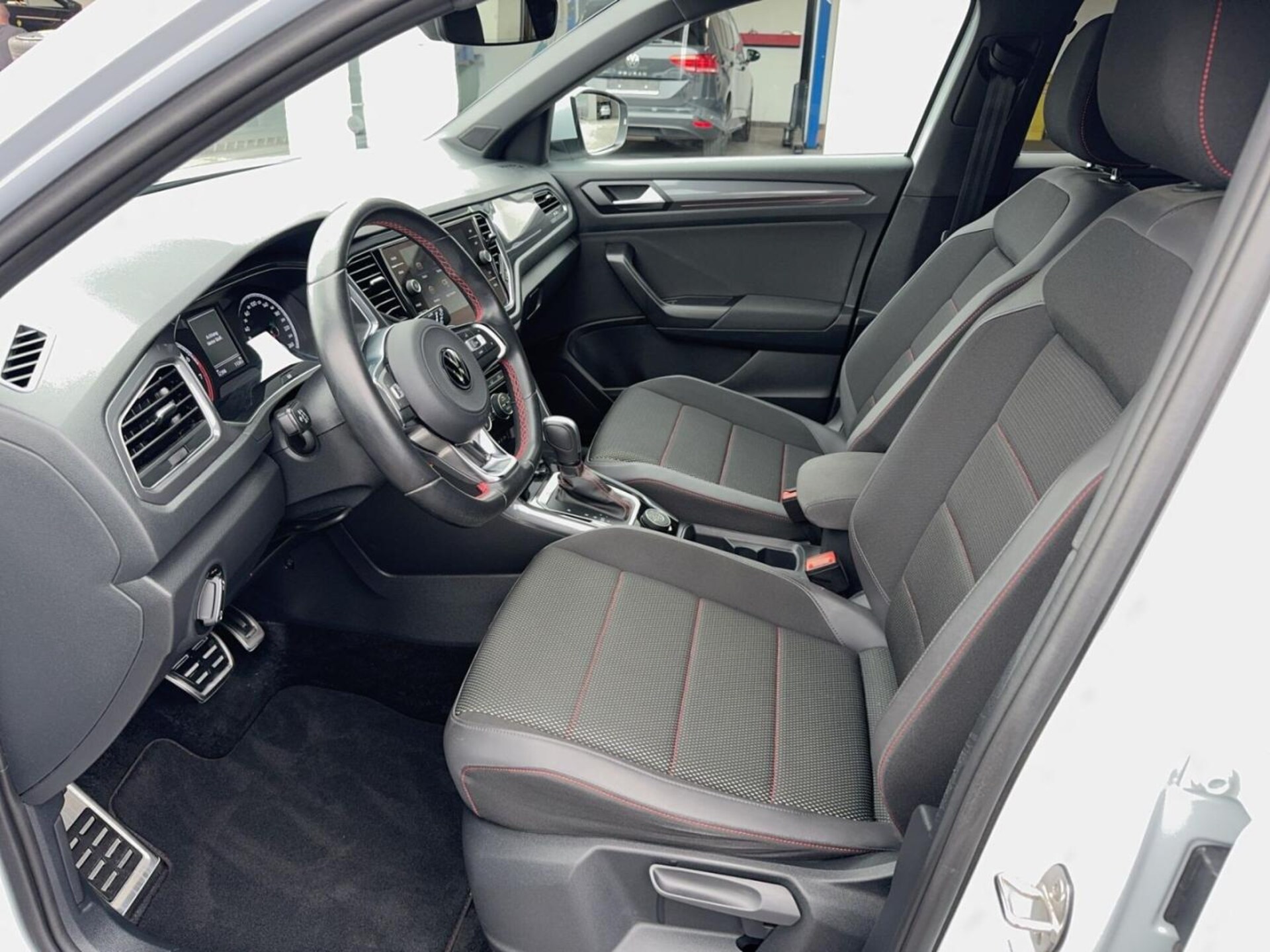 Volkswagen T-Roc Sport