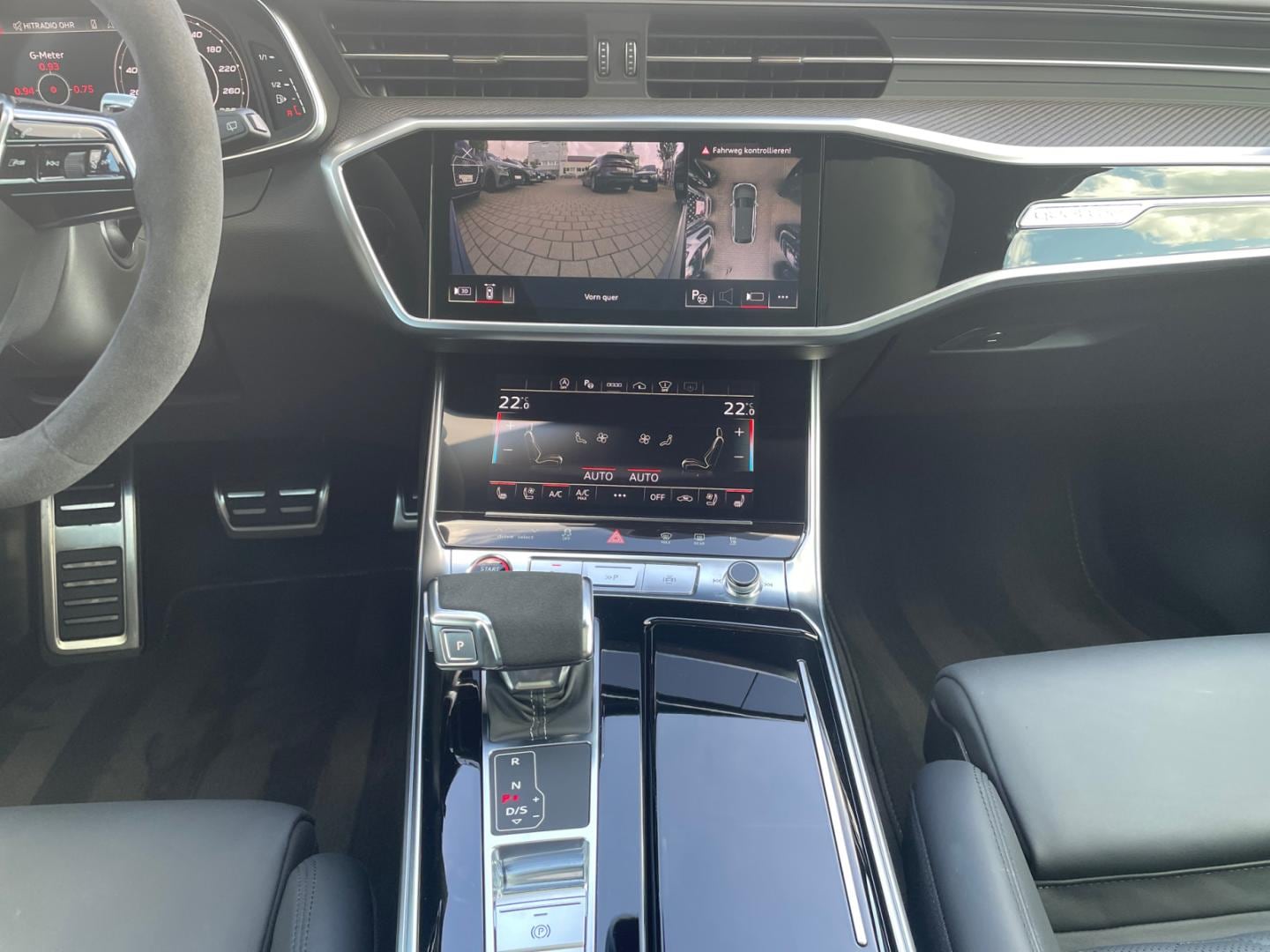 Bild über Audi RS 6 Avant performance TFSI quattro tiptronic - für weitere Informationen kontaktieren Sie den Audi Partner