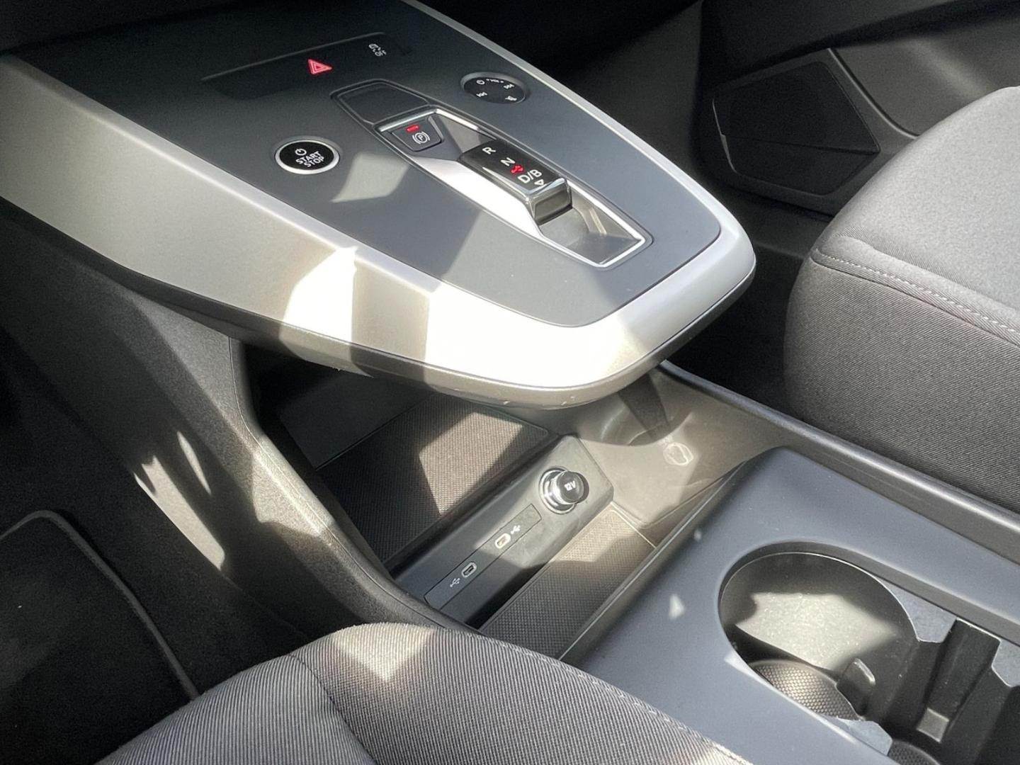 Image about Audi Q4 e-tron 40 e-tron
