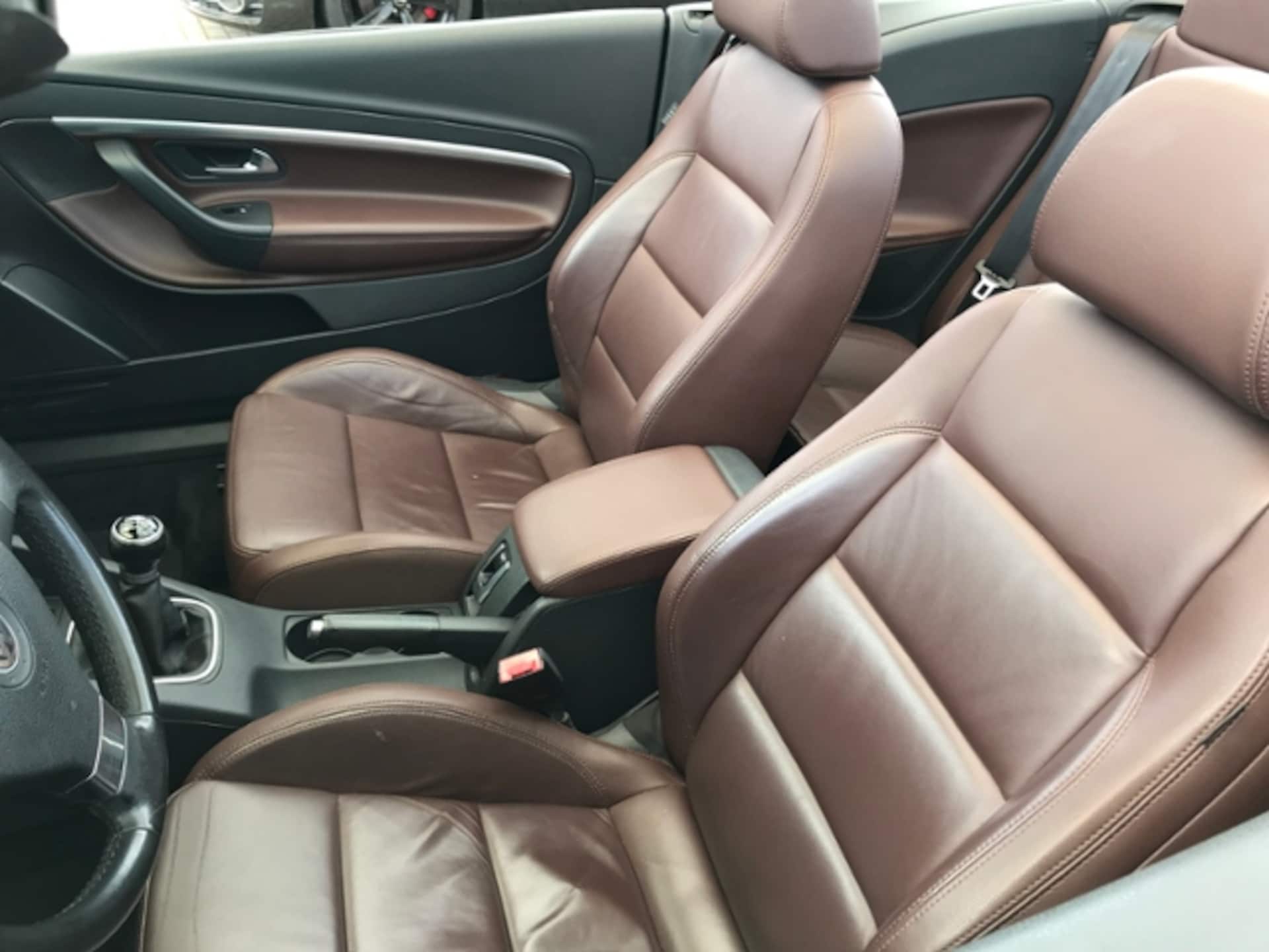 Volkswagen Eos