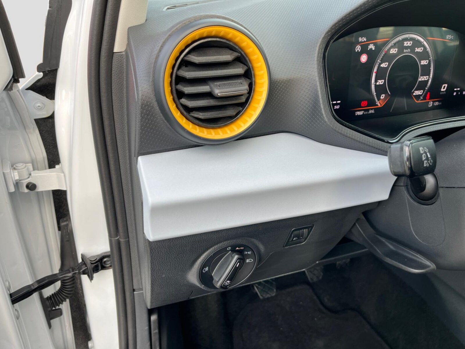 SEAT Arona – Bild 12