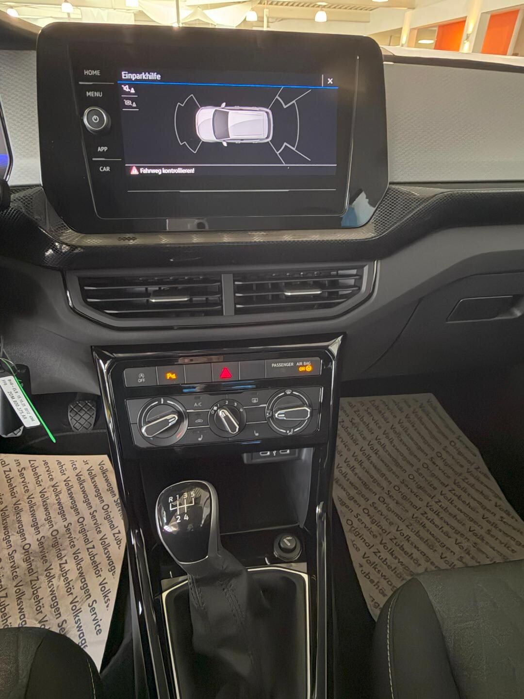 Volkswagen T-Cross Life