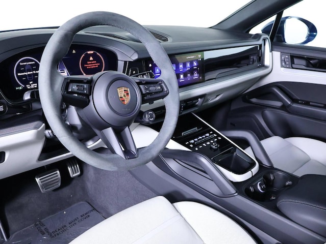 2026 Porsche Cayenne Hybrid