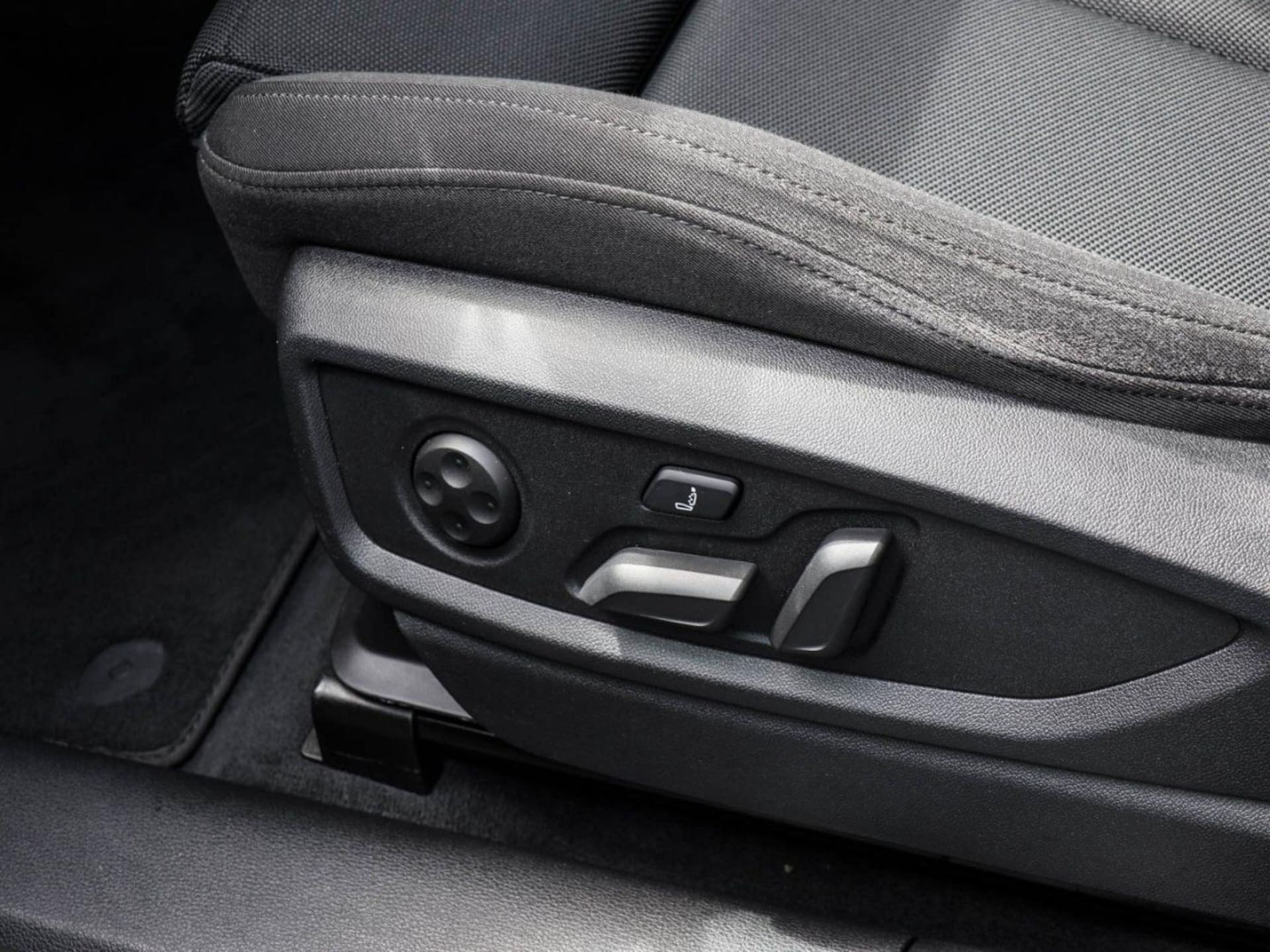 Audi Q5 SUV Advanced