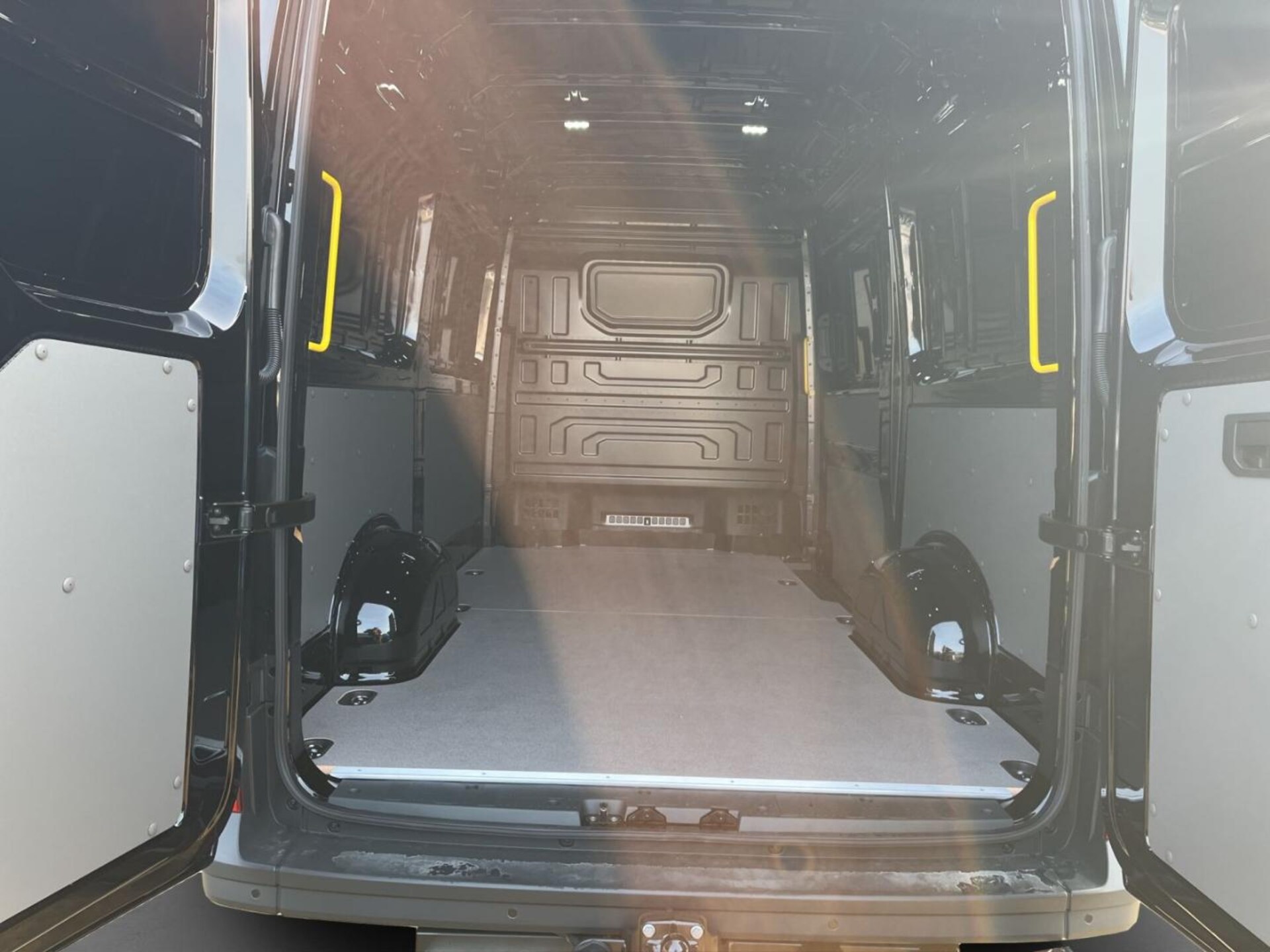 Volkswagen Crafter Kasten mittlerer Radstand