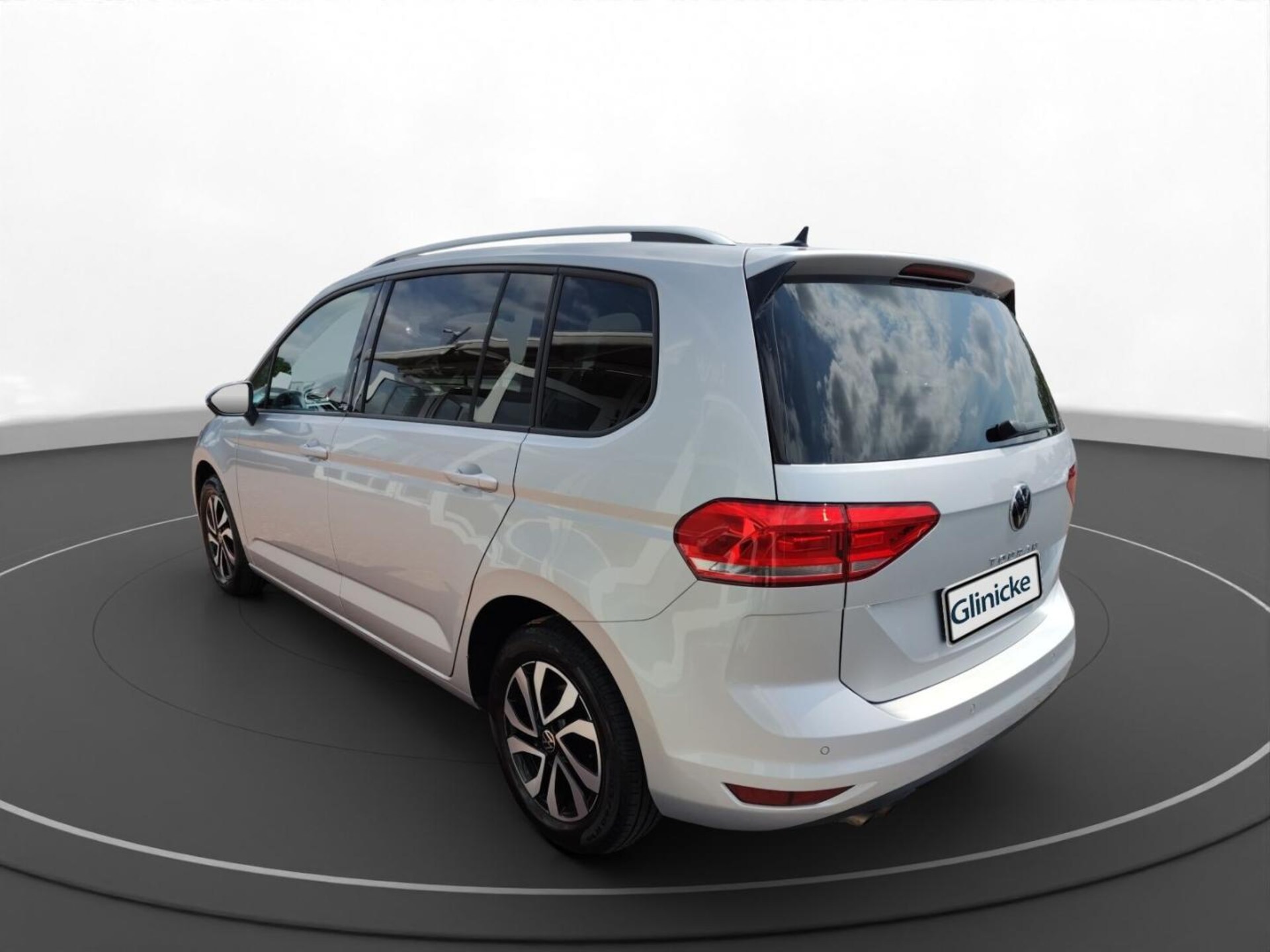 Volkswagen Touran Active