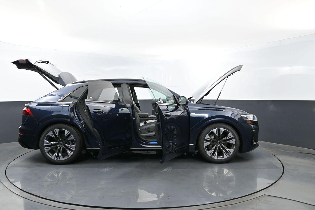 2026 Audi Q8 Premium Plus - Photo 30