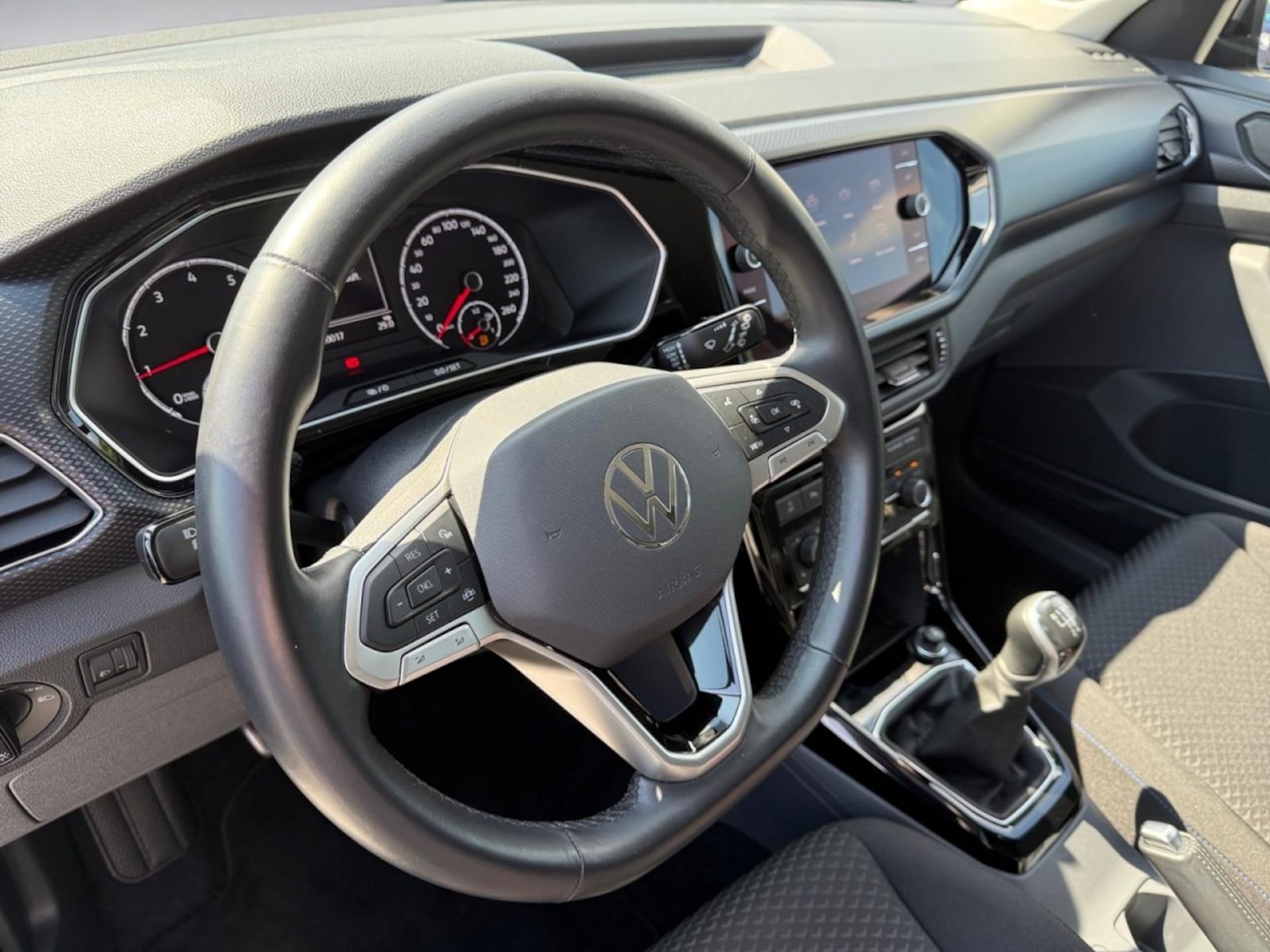Volkswagen T-Cross United
