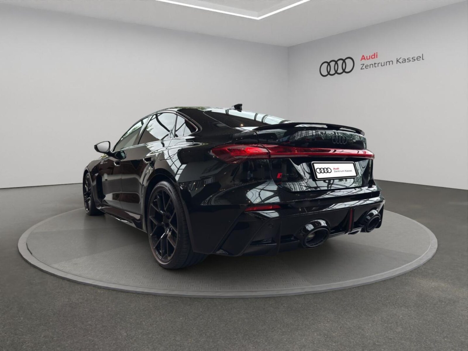 Audi RS 5 Limousine – Bild 3