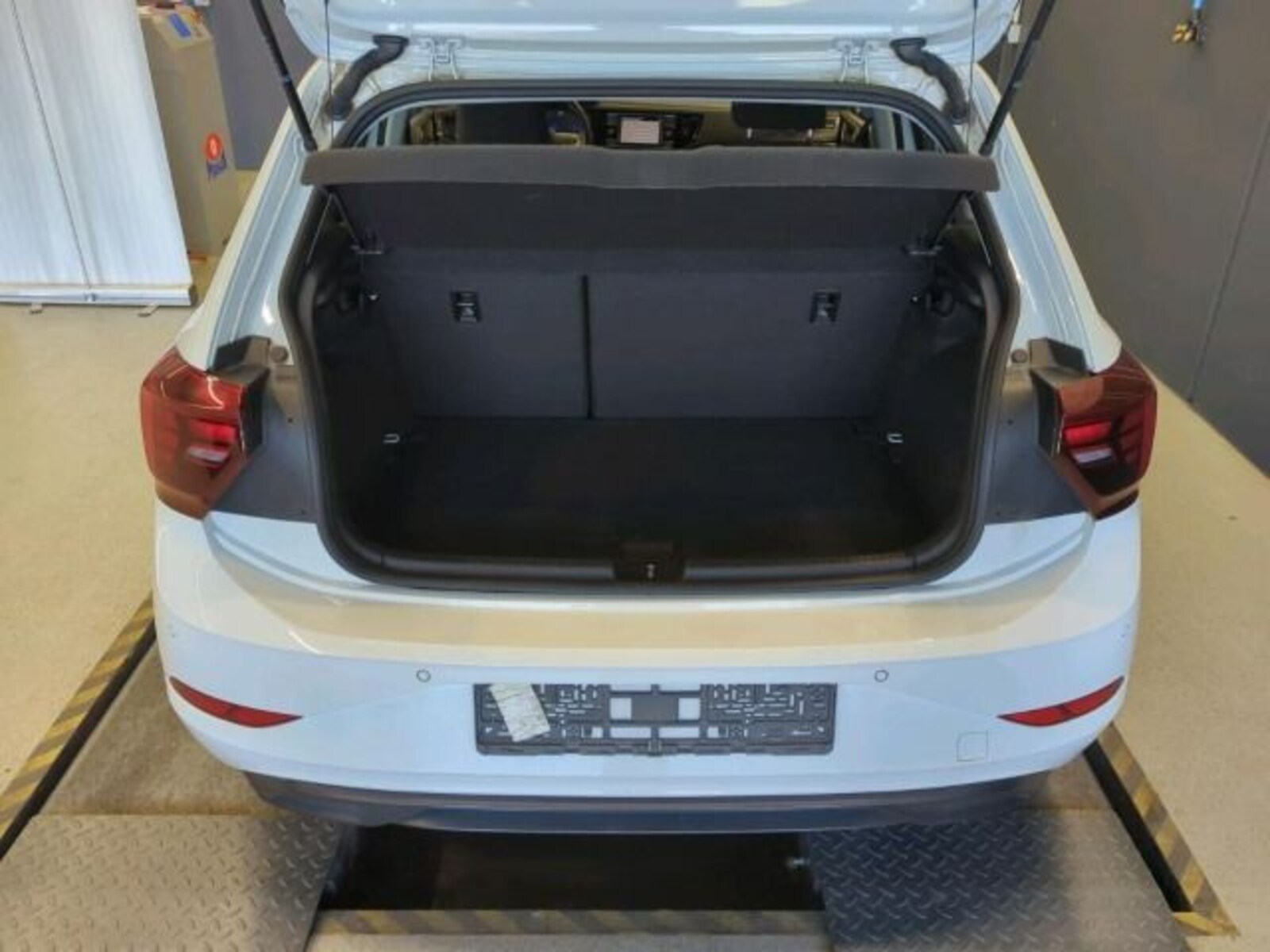 Volkswagen Polo – Bild 9