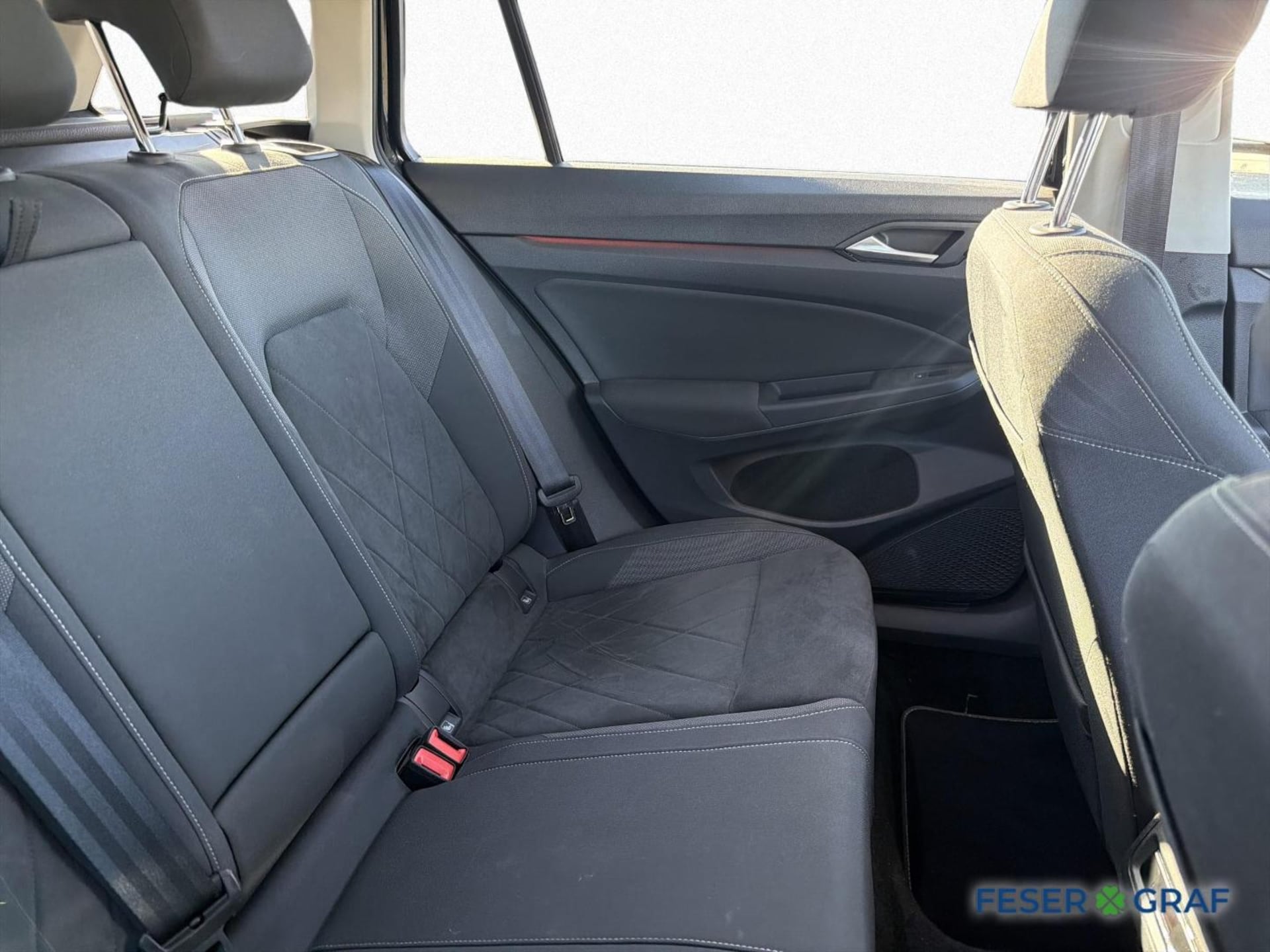 Volkswagen Golf Variant Style