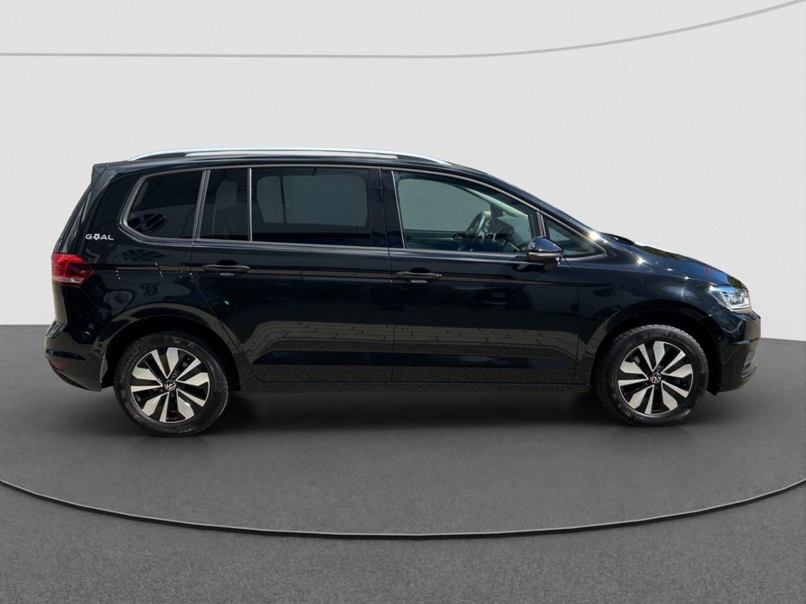 Volkswagen Touran – Bild 10