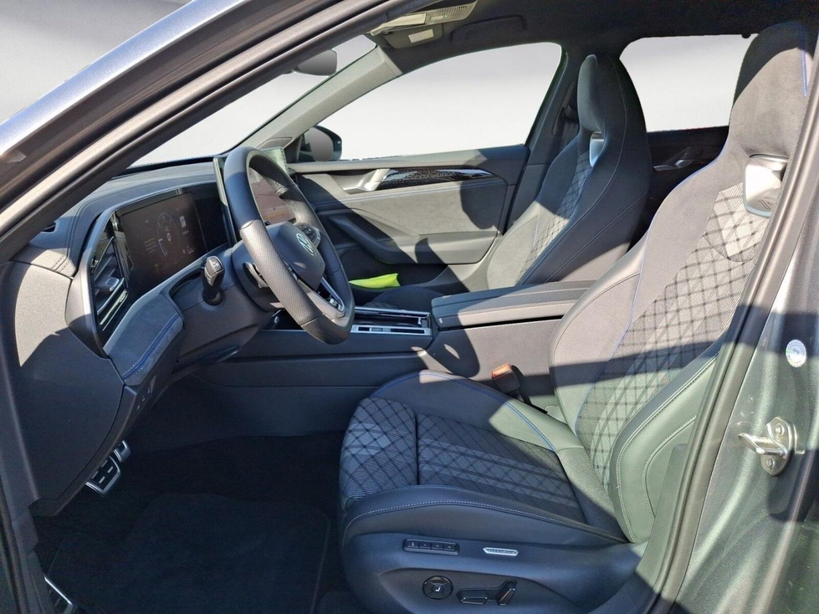 Volkswagen Passat – Bild 10