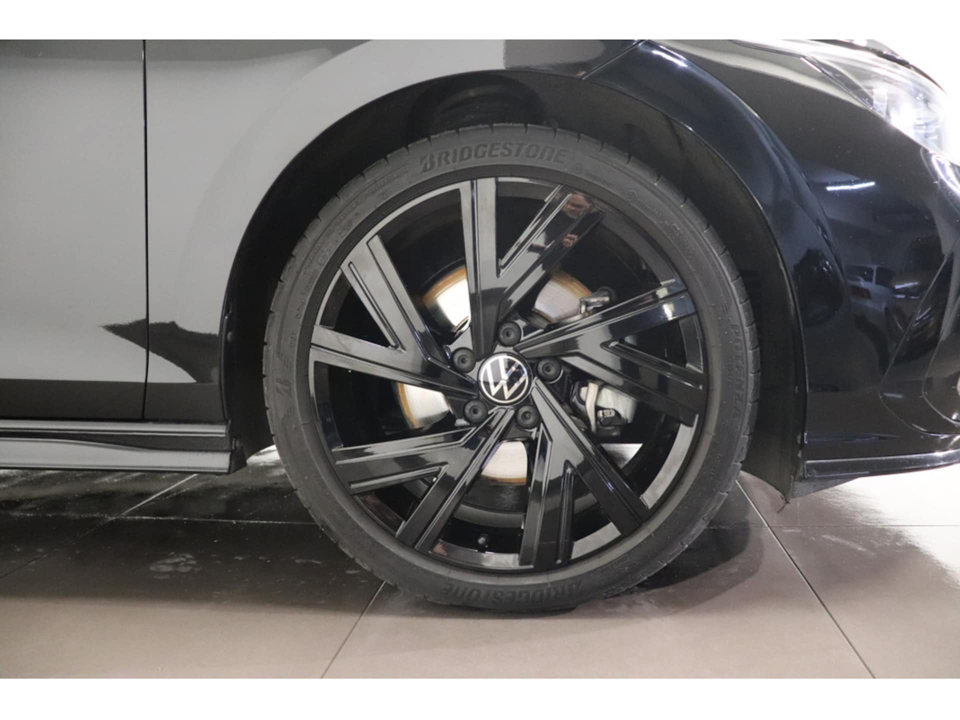 Volkswagen Golf Variant R-Line