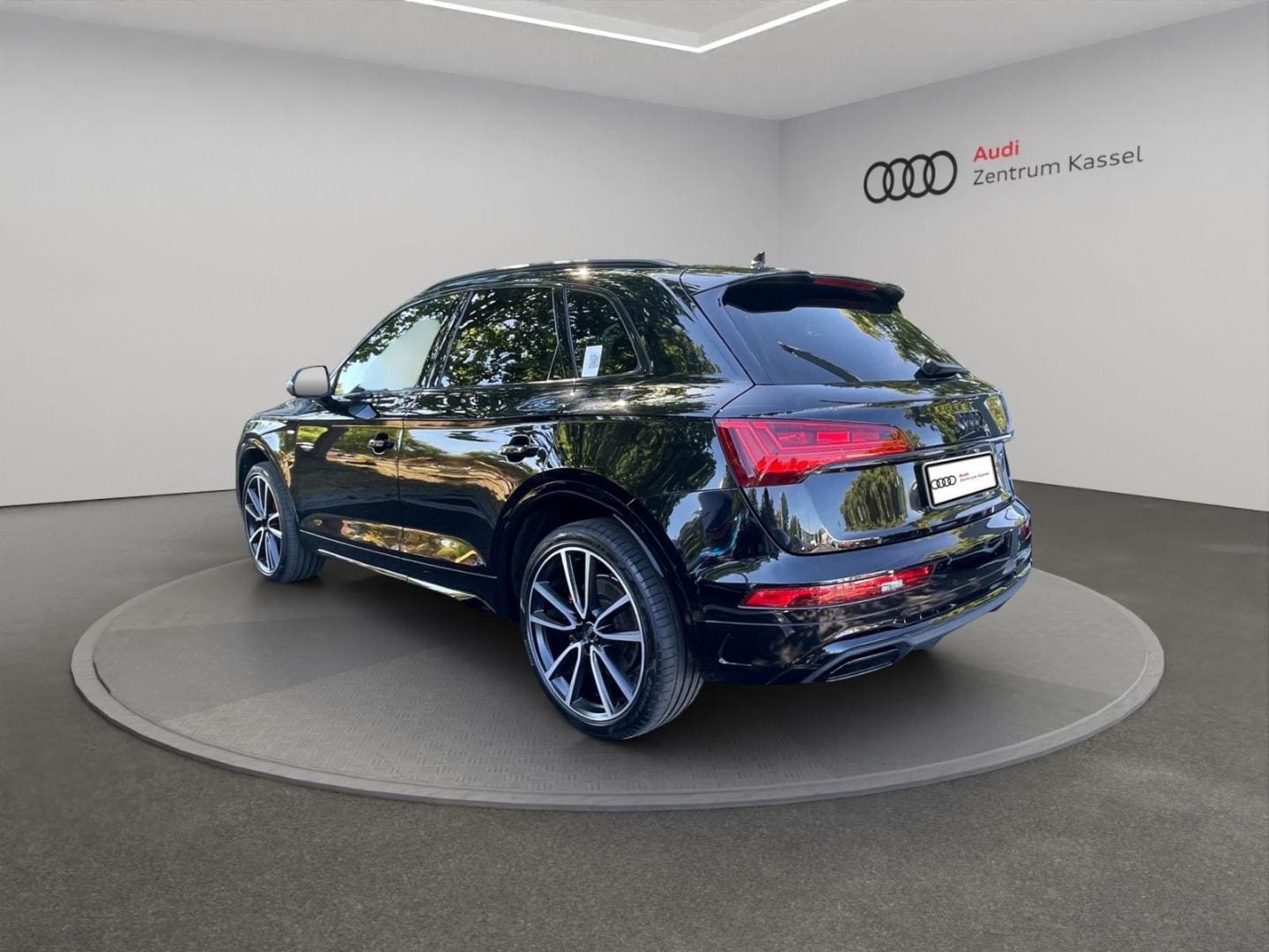 Bild über Audi Q5 40 TDI quattro S tronic - für weitere Informationen kontaktieren Sie den Audi Partner