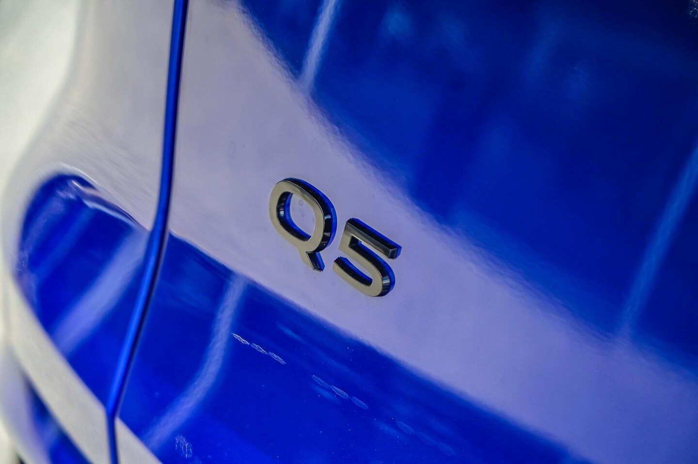 Image about Audi Q5 SUV TDI quattro 150 kW sport