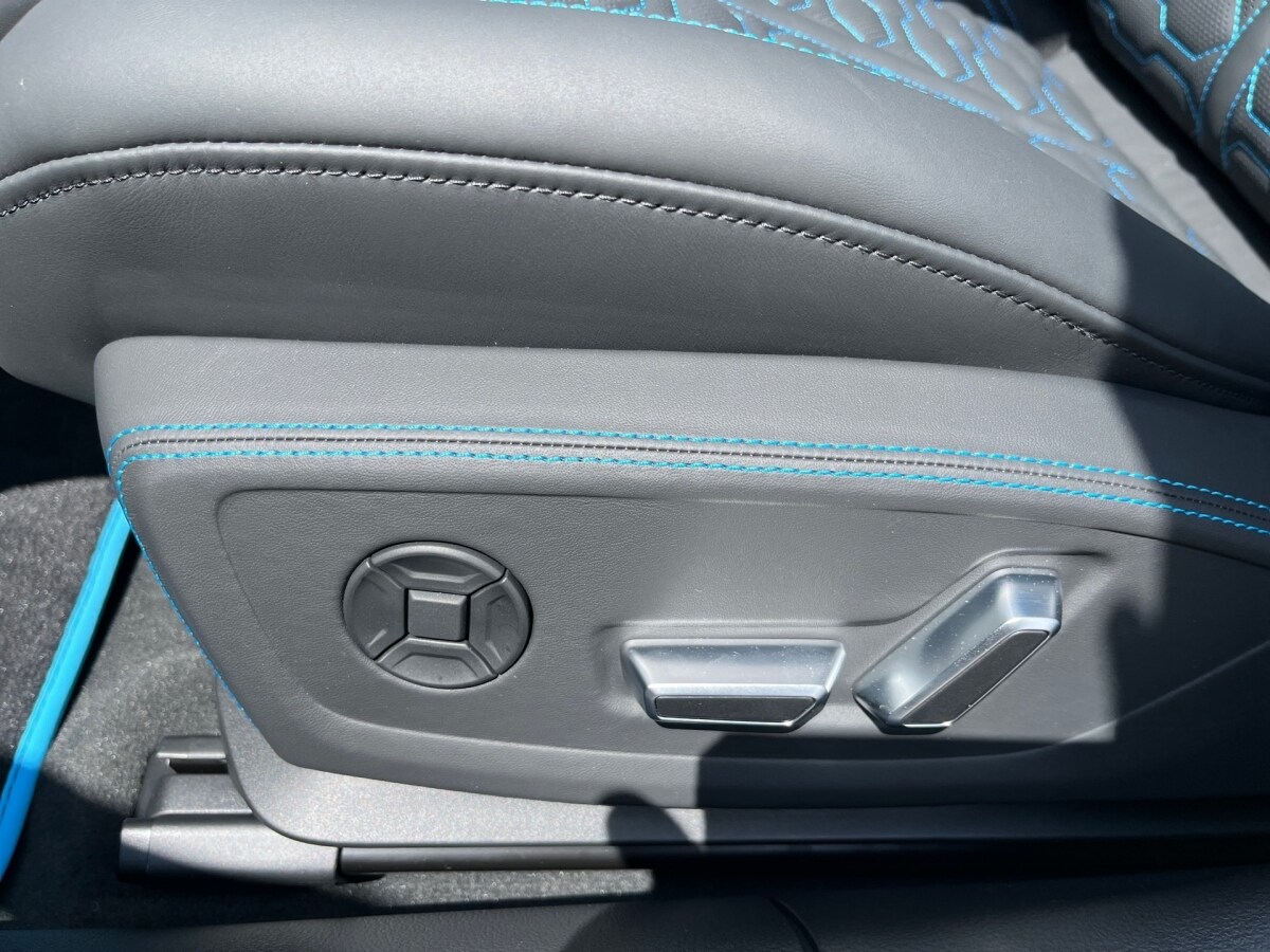 Image about Audi RS 6 Avant TFSI quattro tiptronic