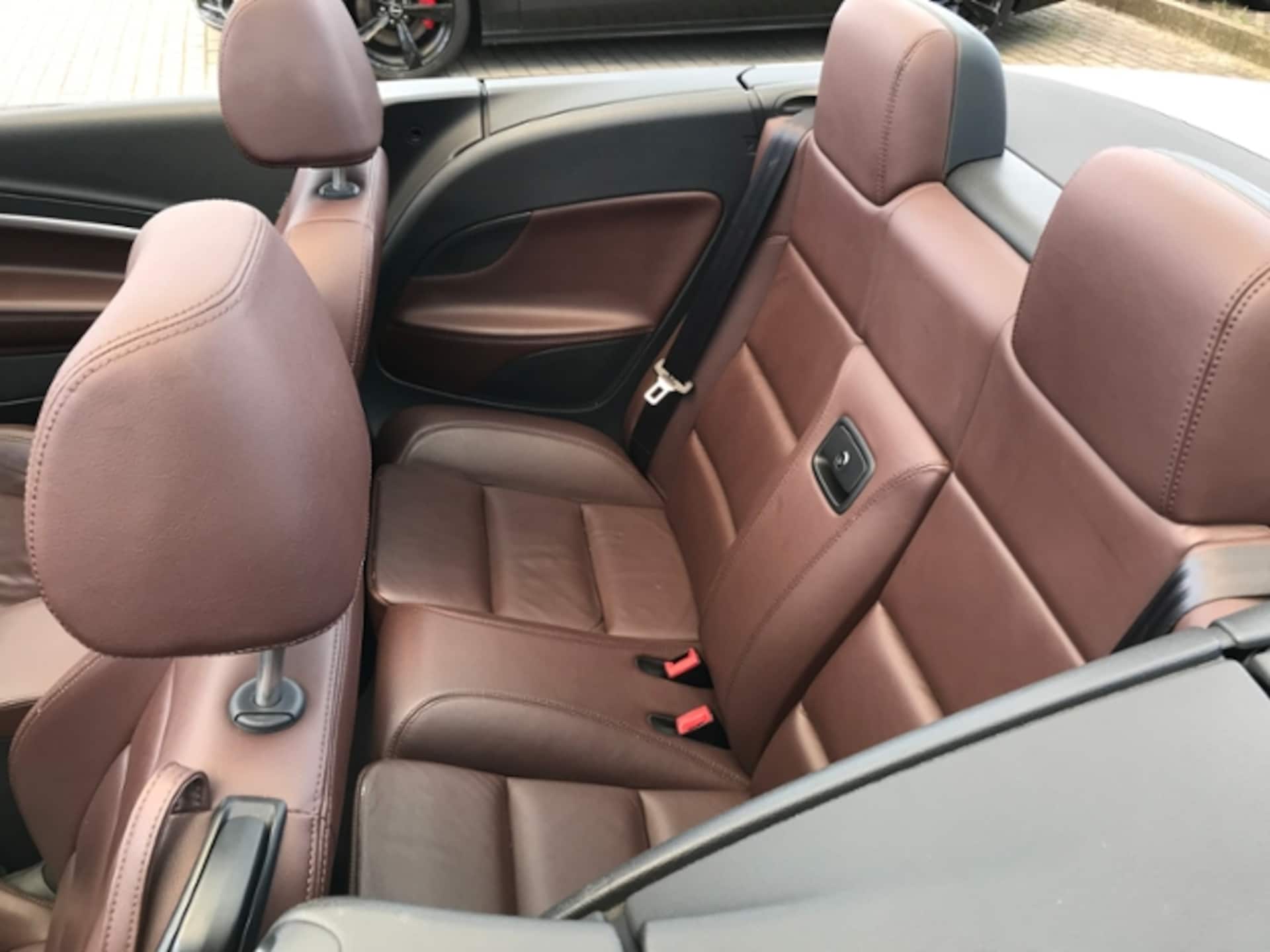 Volkswagen Eos
